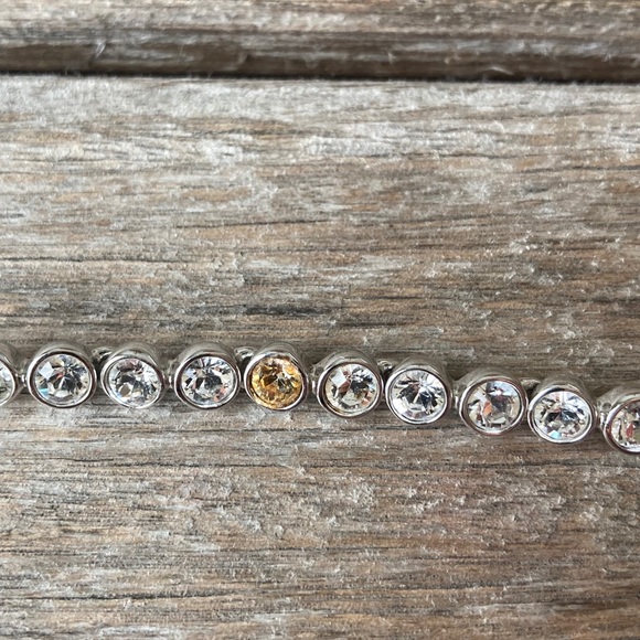 Swarovski TENNIS BRACELET, single citron crystal - Picture 6 of 6